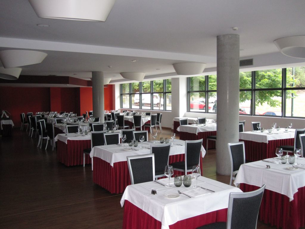 Spirit Hotel Gran Bilbao Nhà hàng bức ảnh Restaurant interior